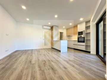 Apartamento T2 para Venda em São João da Madeira