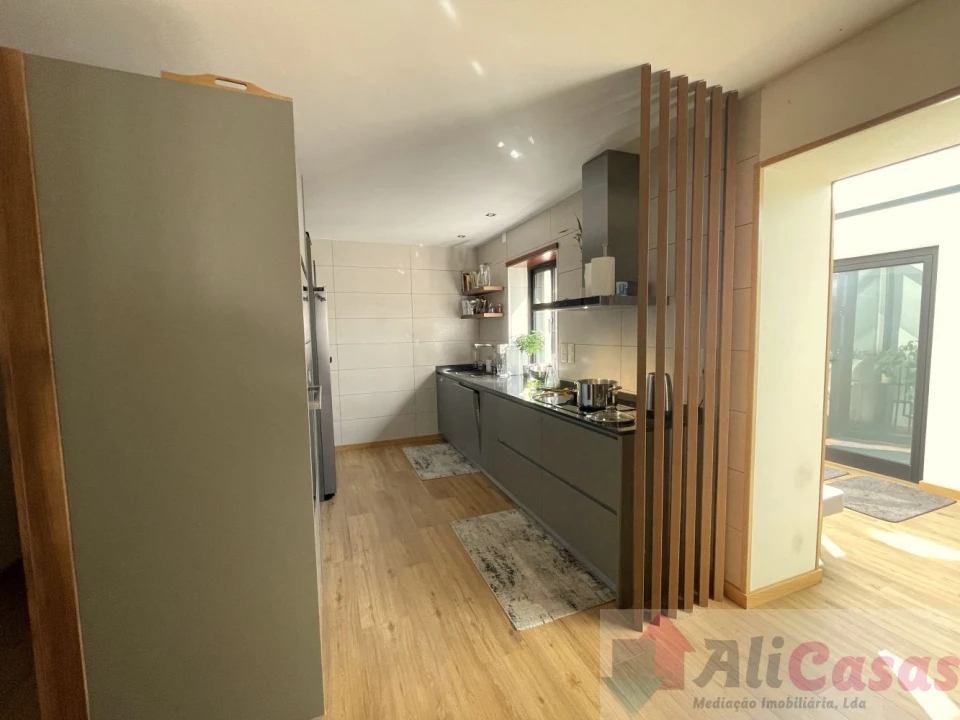 Moradia T3 para Venda em Rio Meão Foto 6