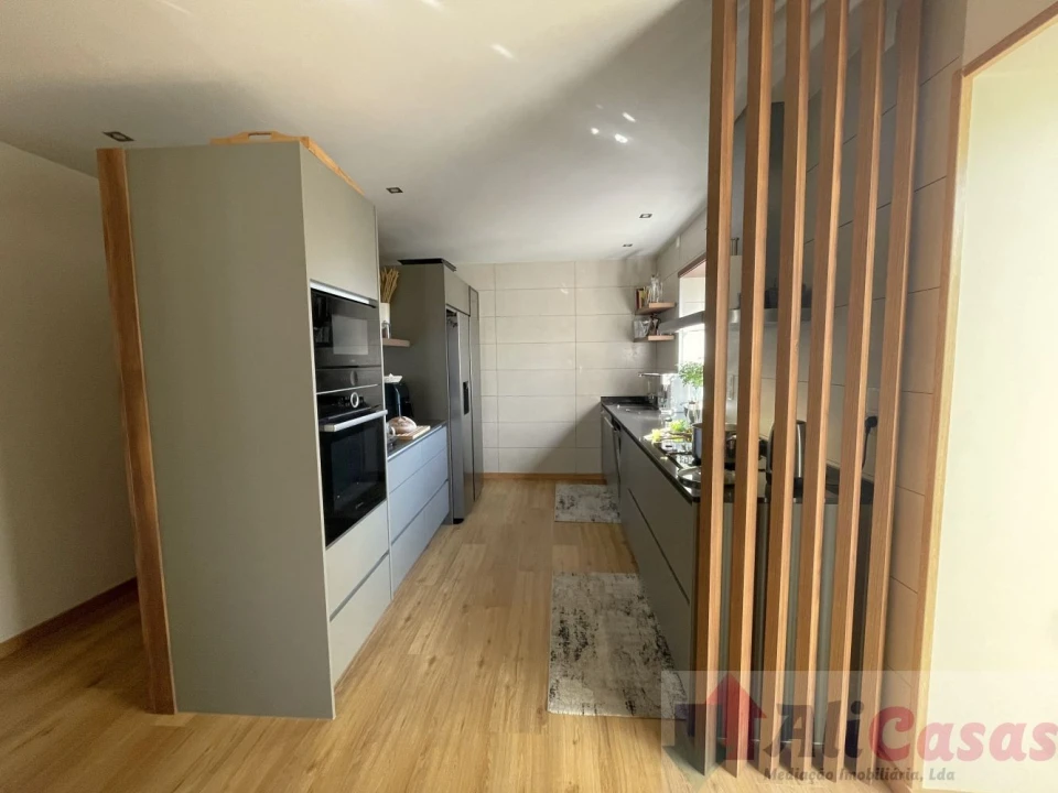 Moradia T3 para Venda em Rio Meão Foto 5