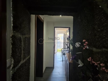 Moradia T3 para Venda em Cepões, Meijinhos e Melcões