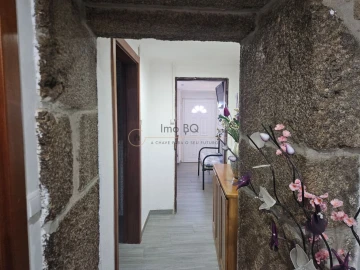 Moradia T3 para Venda em Cepões, Meijinhos e Melcões