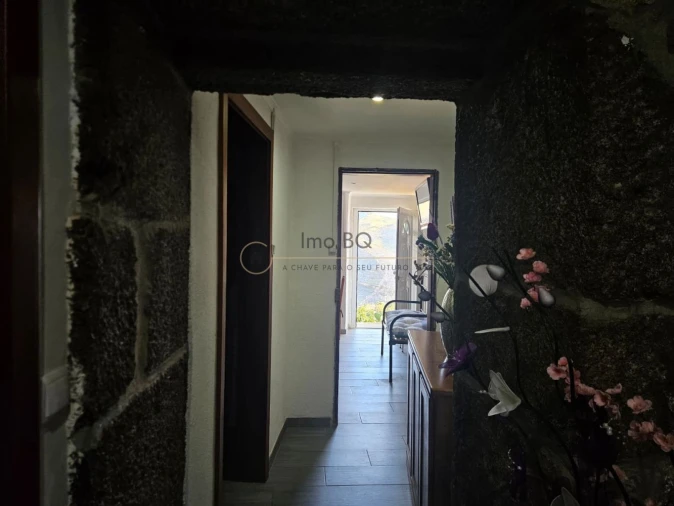 Moradia T3 para Venda em Cepões, Meijinhos e Melcões Foto 16