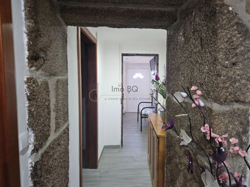 Moradia T3 para Venda em Cepões, Meijinhos e Melcões Foto 15