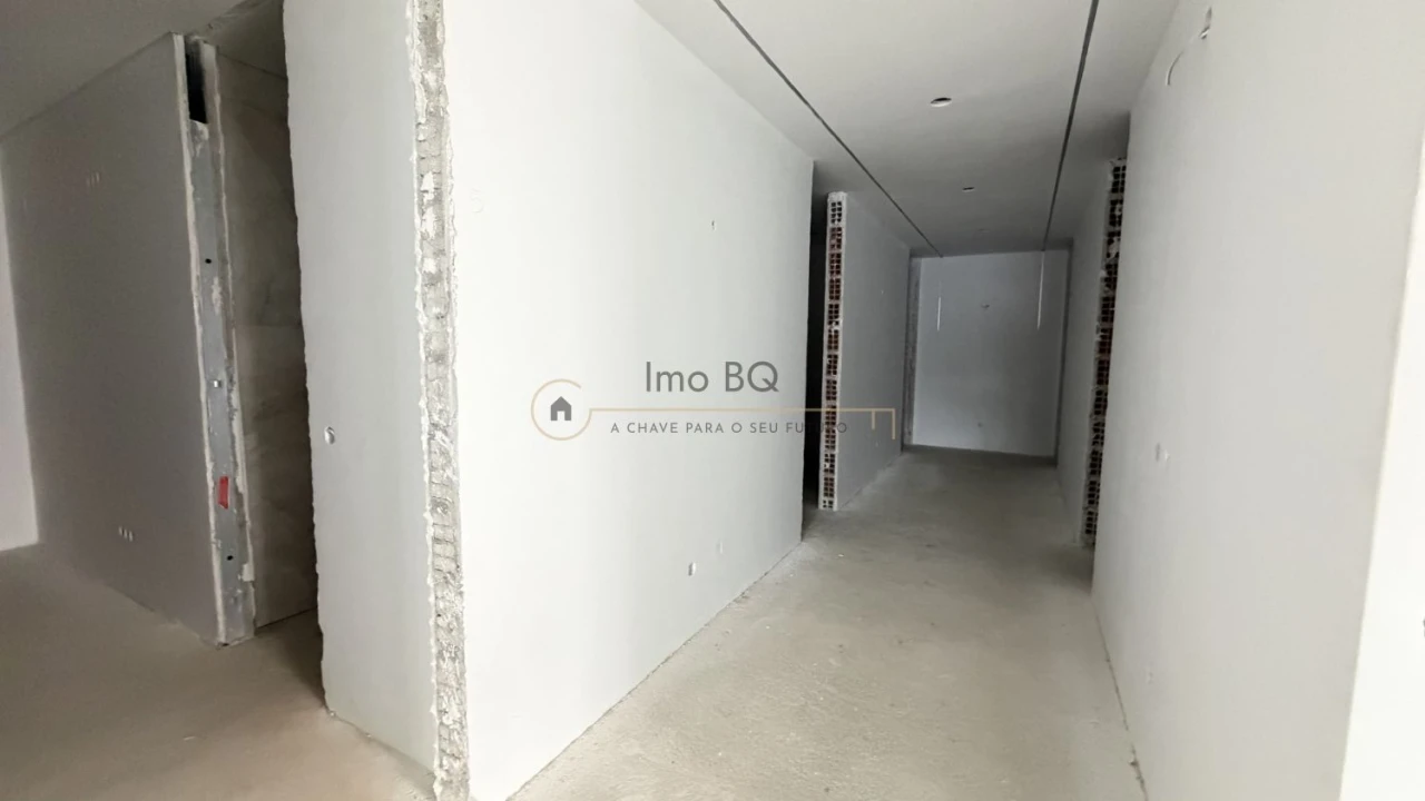 Moradia T5 para Venda em Azeitão (São Lourenço e São Simão) Foto 26