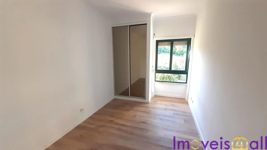 Apartamento T3 para Venda em Laranjeiro e Feijó Foto 18