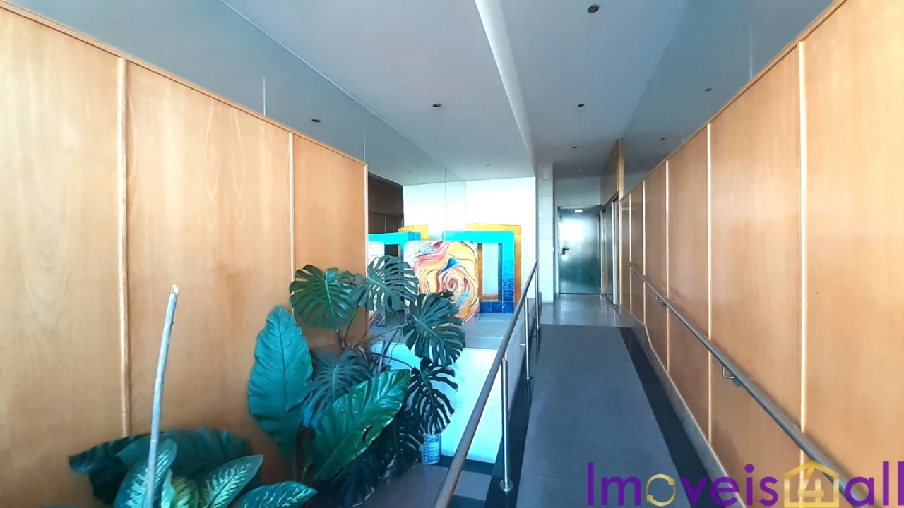 Apartamento T3 para Venda em Laranjeiro e Feijó Foto 41