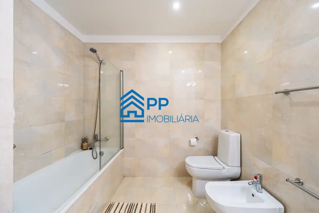Apartamento T2 para Venda em Aguas Santas Foto 9