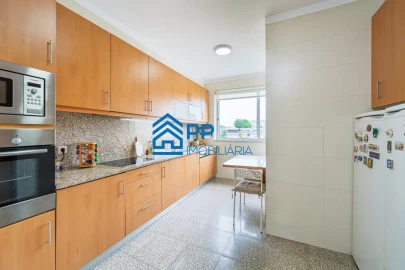 Apartamento T2 para Venda em Aguas Santas