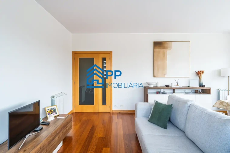 Apartamento T2 para Venda em Aguas Santas Foto 5