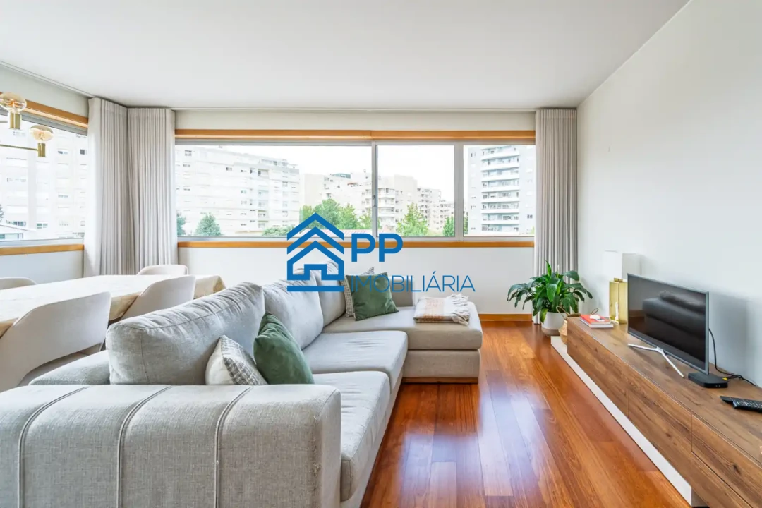 Apartamento T2 para Venda em Aguas Santas Foto 1