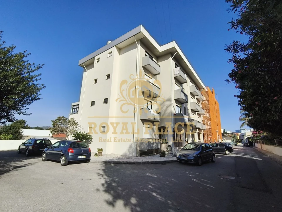 Apartamento T3 para Venda em Paços de Brandão Foto 24
