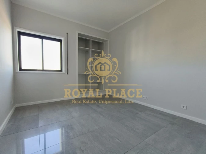 Apartamento T3 para Venda em Paços de Brandão Foto 9