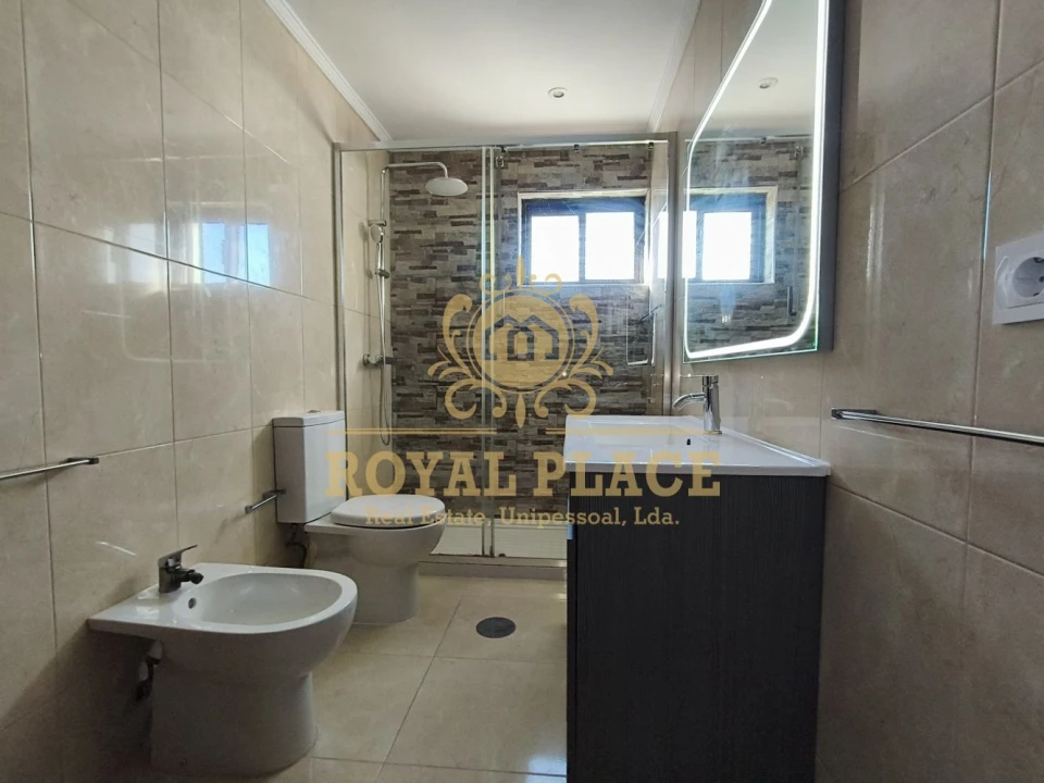 Apartamento T3 para Venda em Paços de Brandão Foto 11