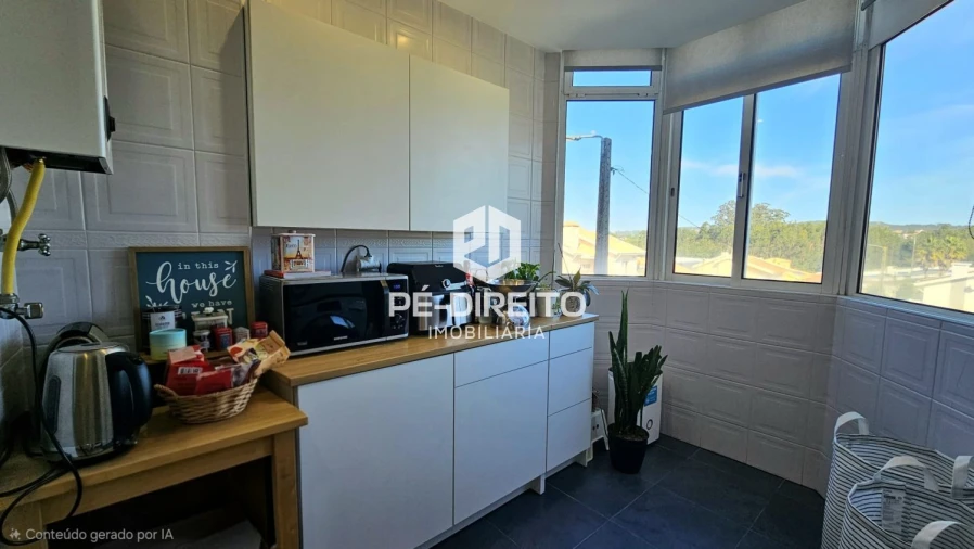 Apartamento T2 para Venda em Serzedo e Perosinho Foto 13