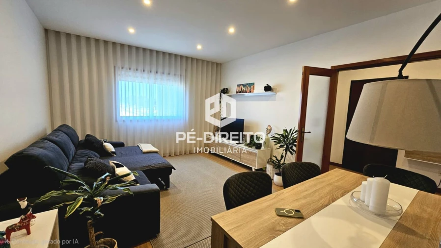 Apartamento T2 para Venda em Serzedo e Perosinho Foto 7