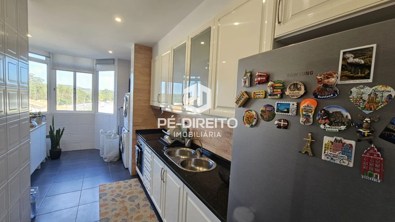 Apartamento T2 para Venda em Serzedo e Perosinho Foto 15