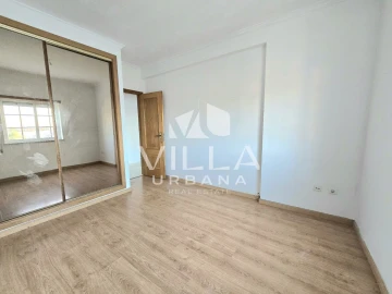 Apartamento T2 para Venda em Quinta do Conde