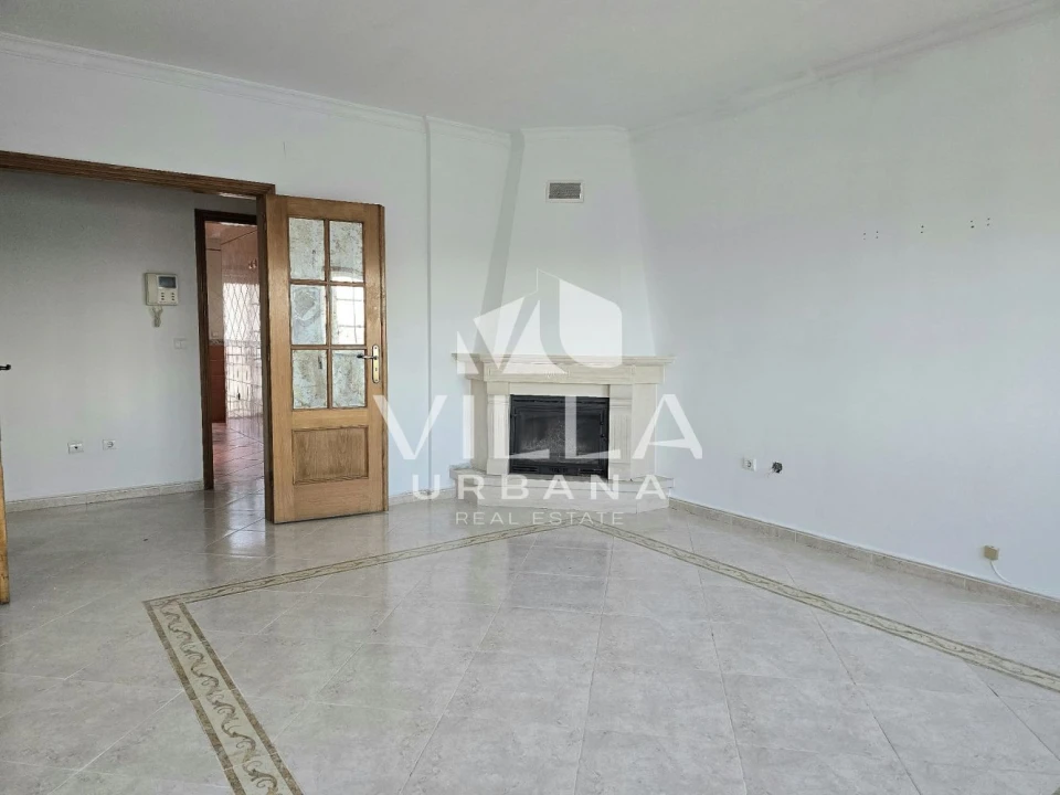 Apartamento T2 para Venda em Quinta do Conde Foto 20