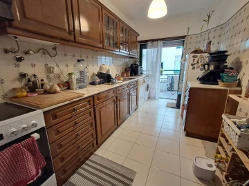 Apartamento T2 para Arrendamento em Nossa Senhora do Pópulo, Coto e São Gregório