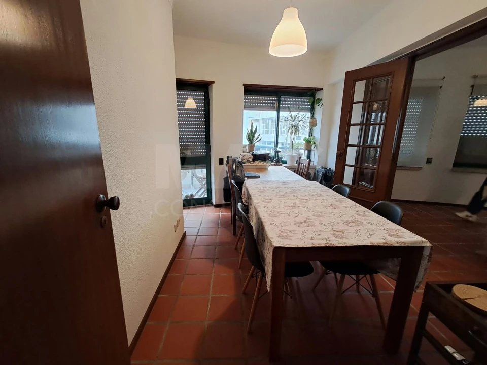 Apartamento T2 para Arrendamento em Nossa Senhora do Pópulo, Coto e São Gregório Foto 3