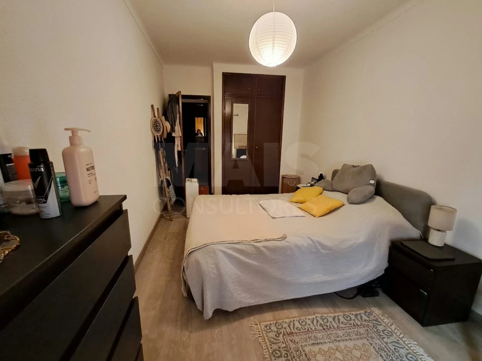 Apartamento T2 para Arrendamento em Nossa Senhora do Pópulo, Coto e São Gregório Foto 6