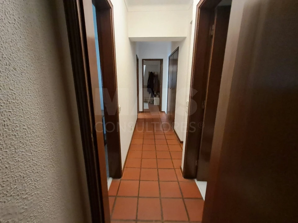 Apartamento T2 para Arrendamento em Nossa Senhora do Pópulo, Coto e São Gregório Foto 10