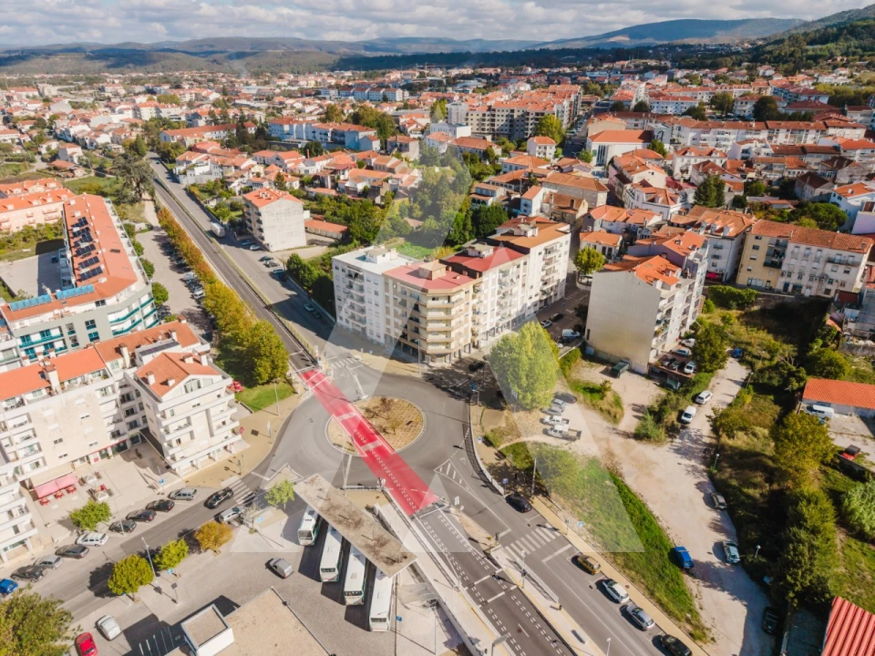 Apartamento T3 para Venda em Lousã e Vilarinho Foto 35