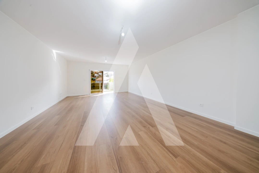 Apartamento T3 para Venda em Lousã e Vilarinho Foto 8