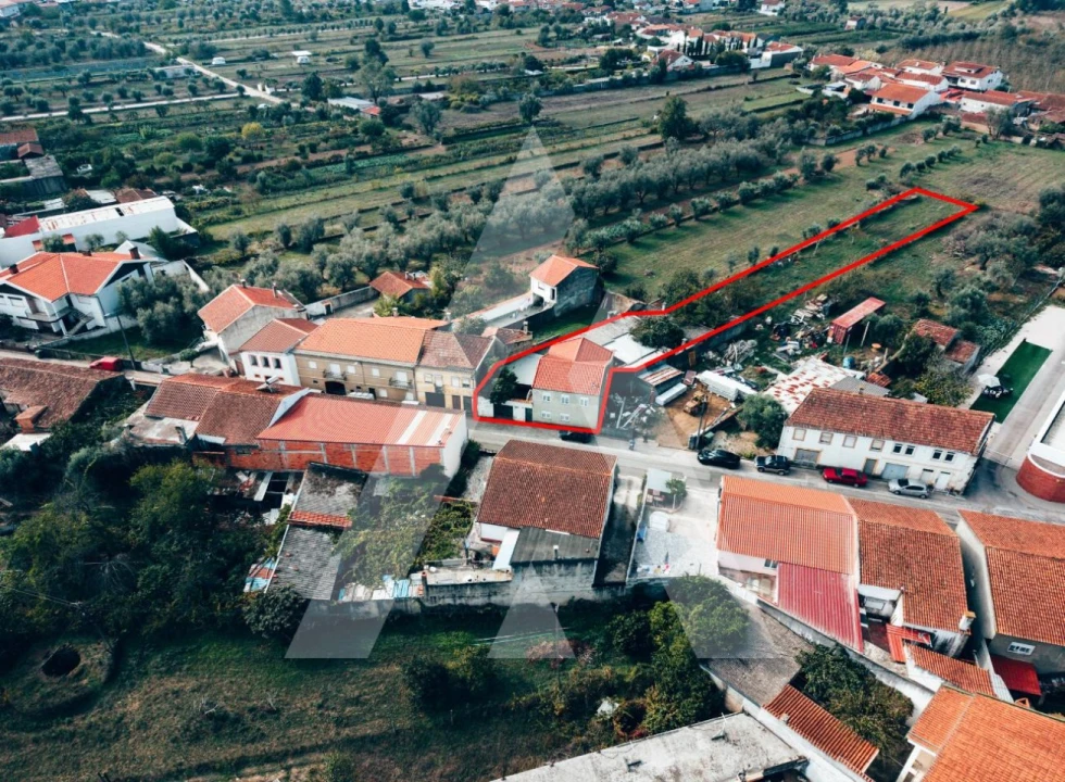 Moradia T3 para Venda em Gandaras Foto 23