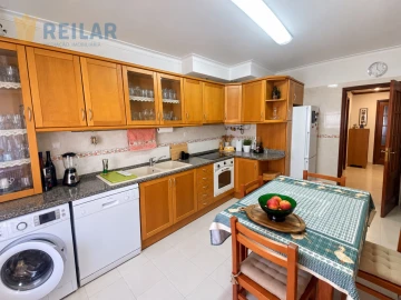 Apartamento T2 para Venda em Santa Iria de Azoia, São João da Talha e Bobadela
