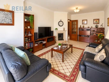 Apartamento T2 para Venda em Santa Iria de Azoia, São João da Talha e Bobadela