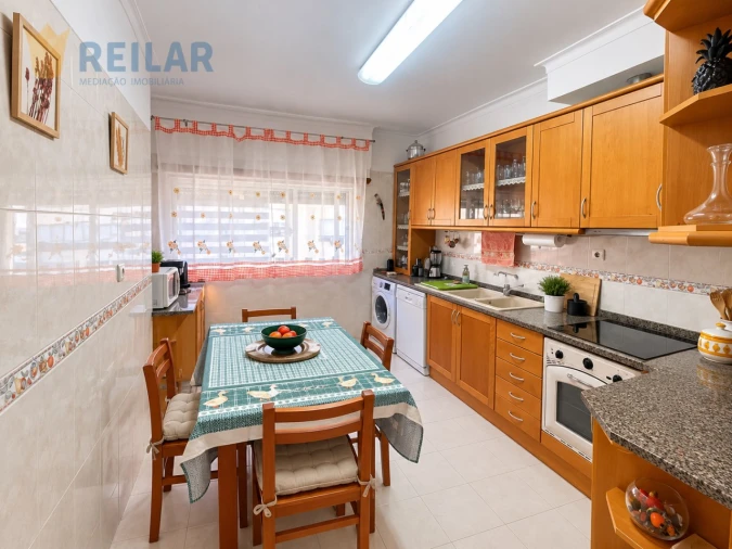 Apartamento T2 para Venda em Santa Iria de Azoia, São João da Talha e Bobadela Foto 8