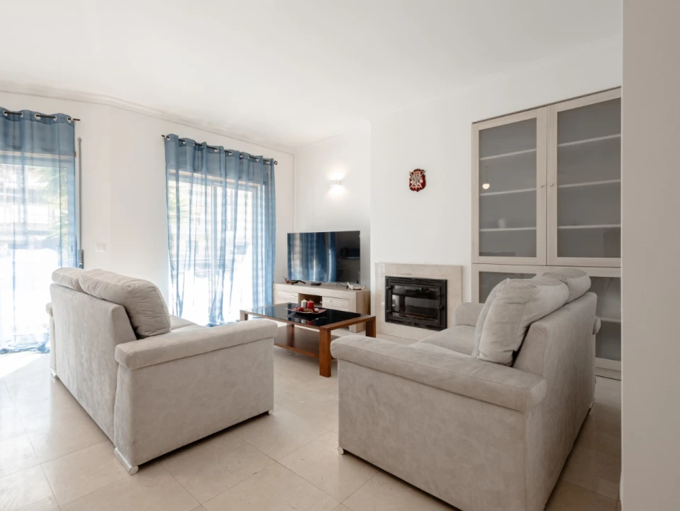 Apartamento T3 para Venda em Tavarede Foto 4