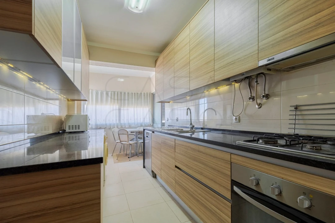 Apartamento T3 para Venda em Sesimbra (Castelo) Foto 1