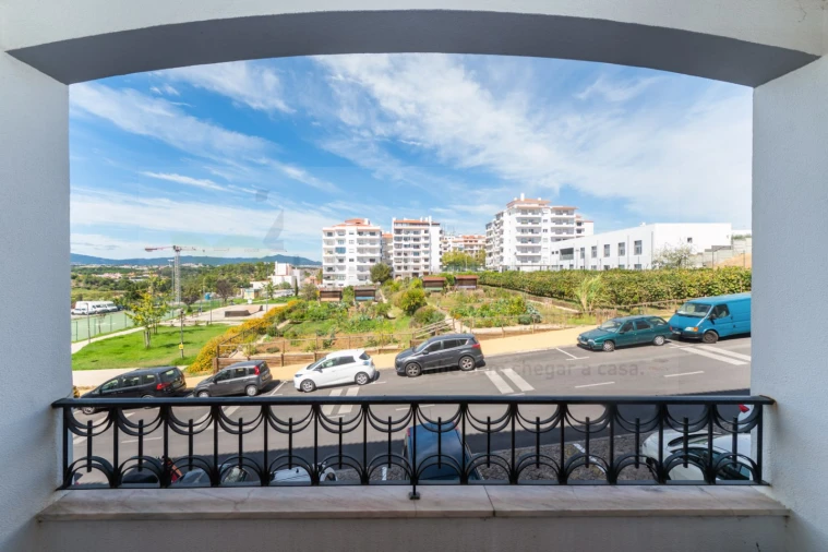 Apartamento T3 para Venda em Carcavelos e Parede Foto 5
