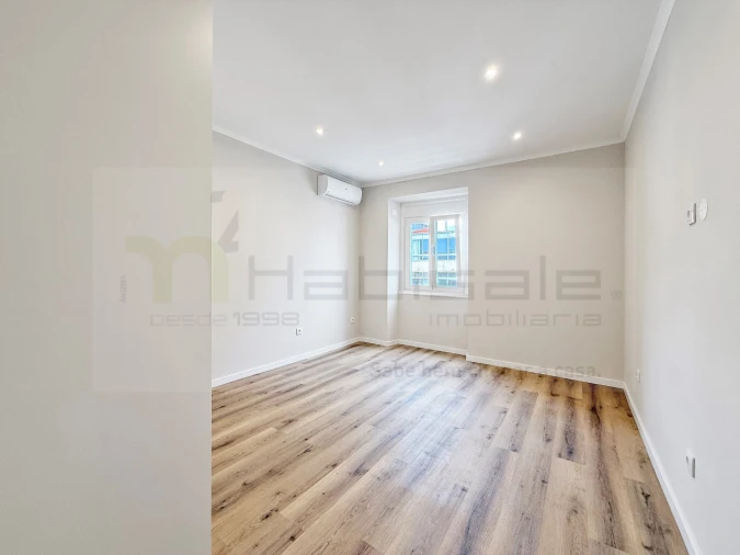 Apartamento T3 para Venda em Arroios Foto 14