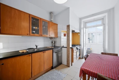 Apartamento T5 para Venda em Avenidas Novas