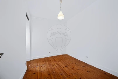 Apartamento T5 para Venda em Avenidas Novas