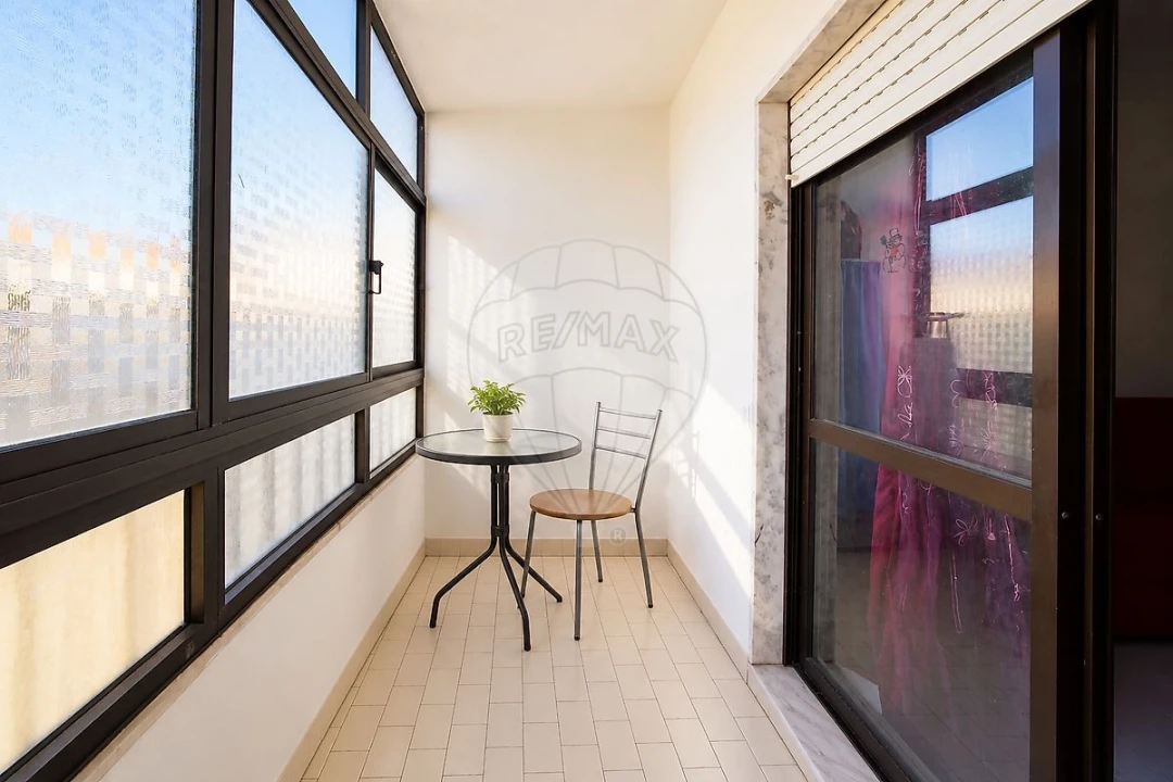 Apartamento T2 para Venda em Castanheira do Ribatejo e Cachoeiras Foto 10