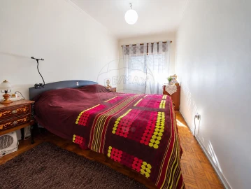 Apartamento T2 para Venda em Castanheira do Ribatejo e Cachoeiras
