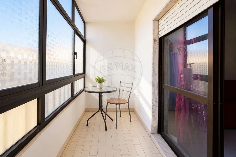 Apartamento T2 para Venda em Castanheira do Ribatejo e Cachoeiras Foto 10