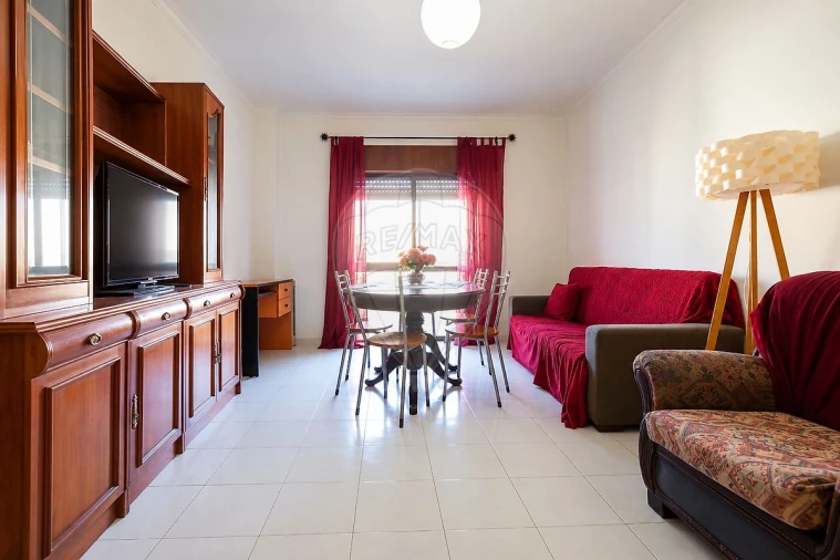 Apartamento T2 para Venda em Castanheira do Ribatejo e Cachoeiras Foto 7