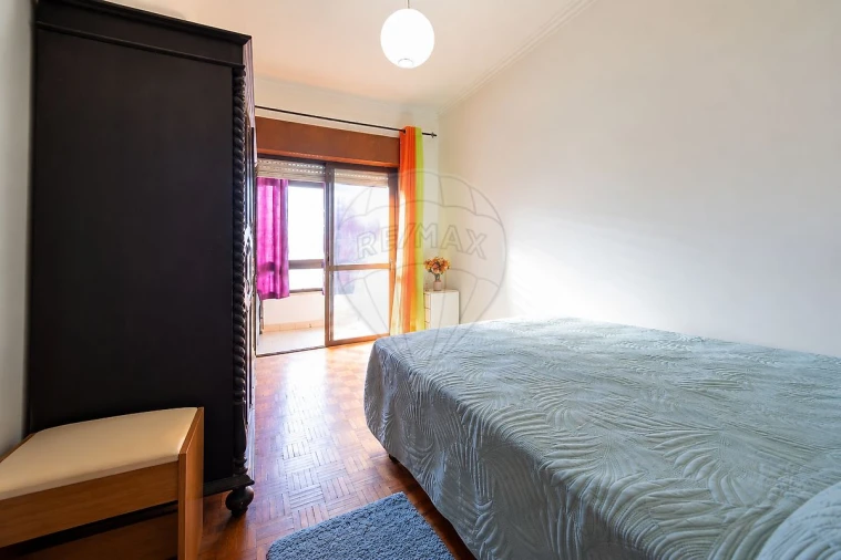 Apartamento T2 para Venda em Castanheira do Ribatejo e Cachoeiras Foto 14