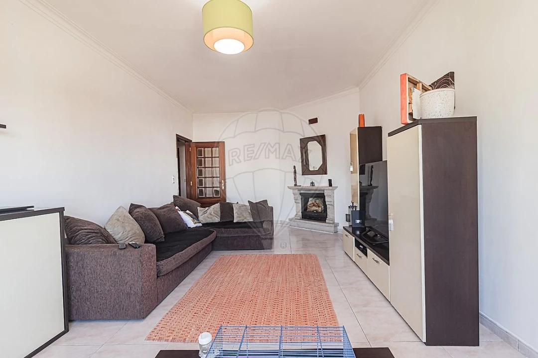 Apartamento T2 para Venda em Cacém e São Marcos Foto 7