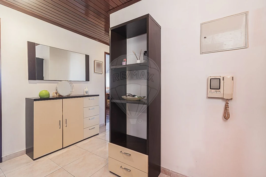 Apartamento T2 para Venda em Cacém e São Marcos Foto 5