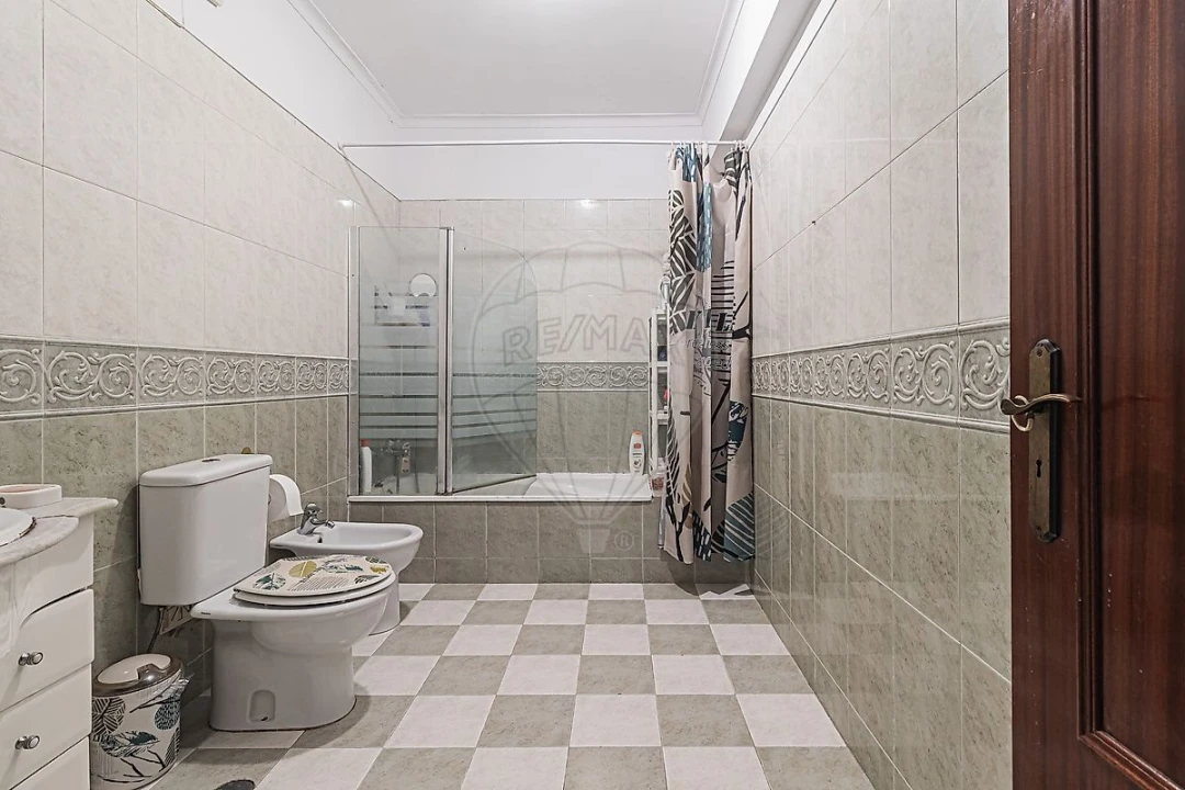Apartamento T2 para Venda em Cacém e São Marcos Foto 19