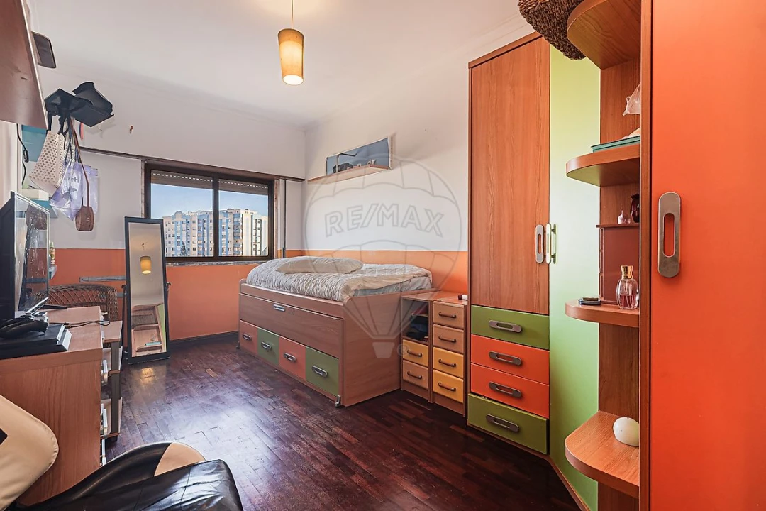 Apartamento T2 para Venda em Cacém e São Marcos Foto 22