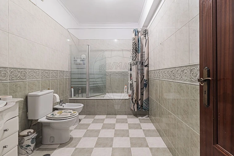 Apartamento T2 para Venda em Cacém e São Marcos Foto 19