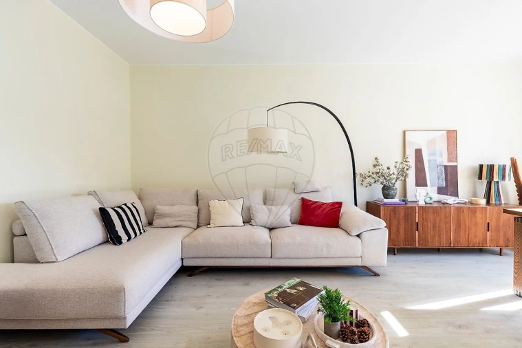 Apartamento T2 para Venda em Silveira Foto 3