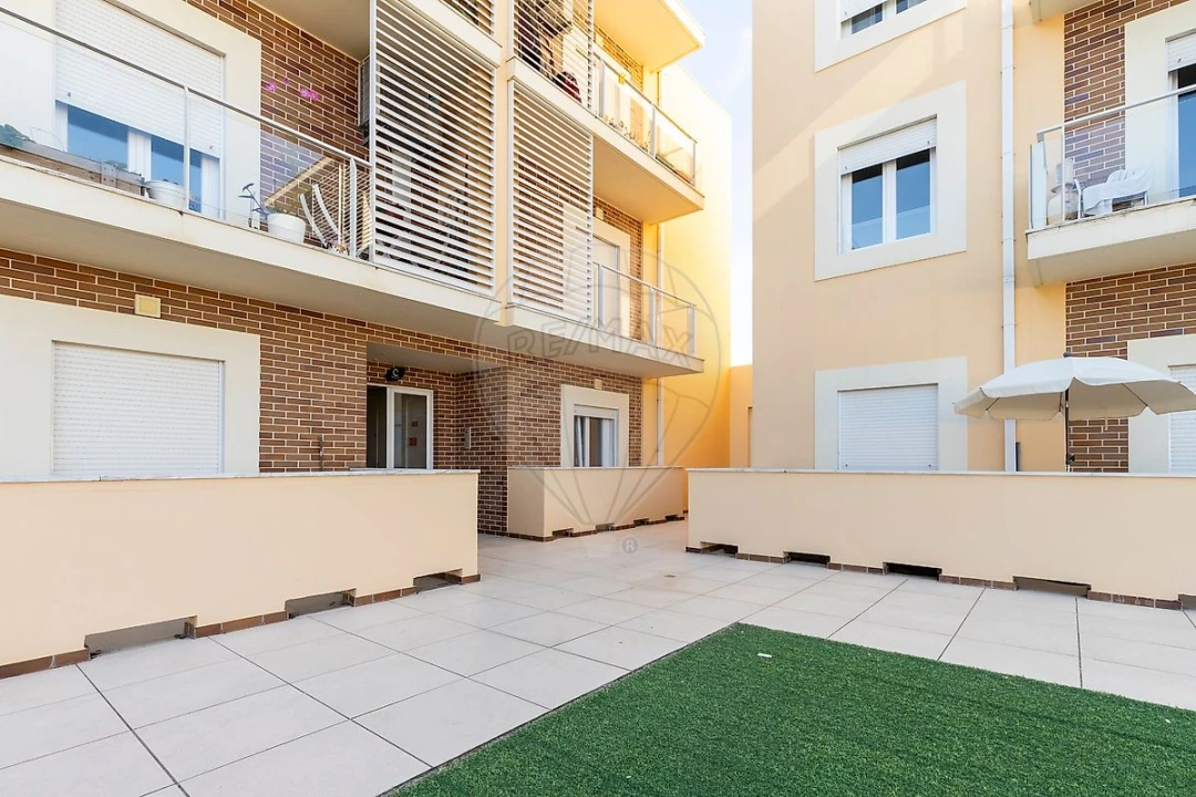Apartamento T2 para Venda em Silveira Foto 22